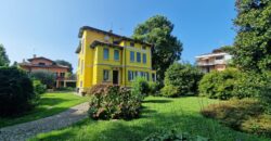 Anteprima foto Villa signorile di generosa metratura, con giardino