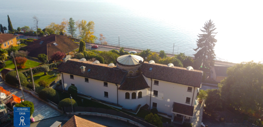 Foto Villa di Lusso a Verbania Suna