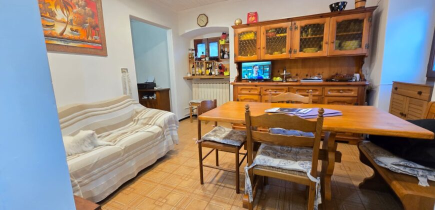 Foto Casa semi indipendente con giardinetto, Ornavasso