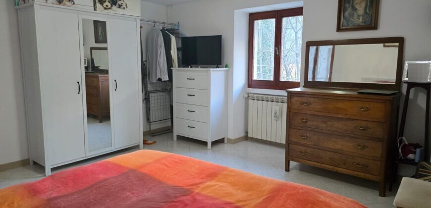 Foto Casa semi indipendente con giardinetto, Ornavasso