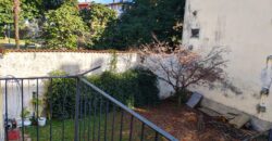 Anteprima foto Casa semindipendente con giardino e posti auto, Intra centro