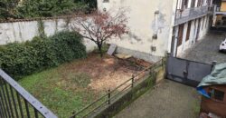 Anteprima foto Casa semindipendente con giardino e posti auto, Intra centro